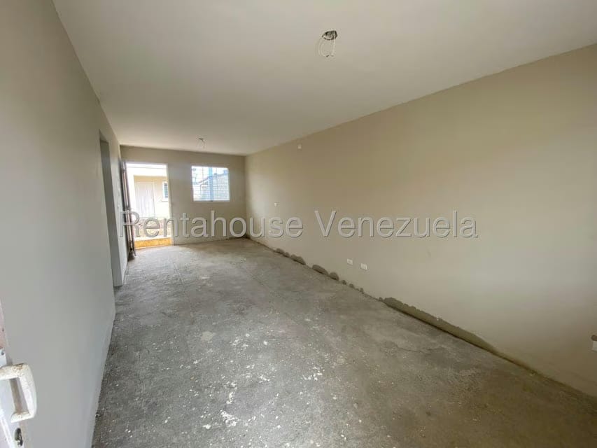Casa (1 Nivel) en Venta en La Ensenada, Lara - 4