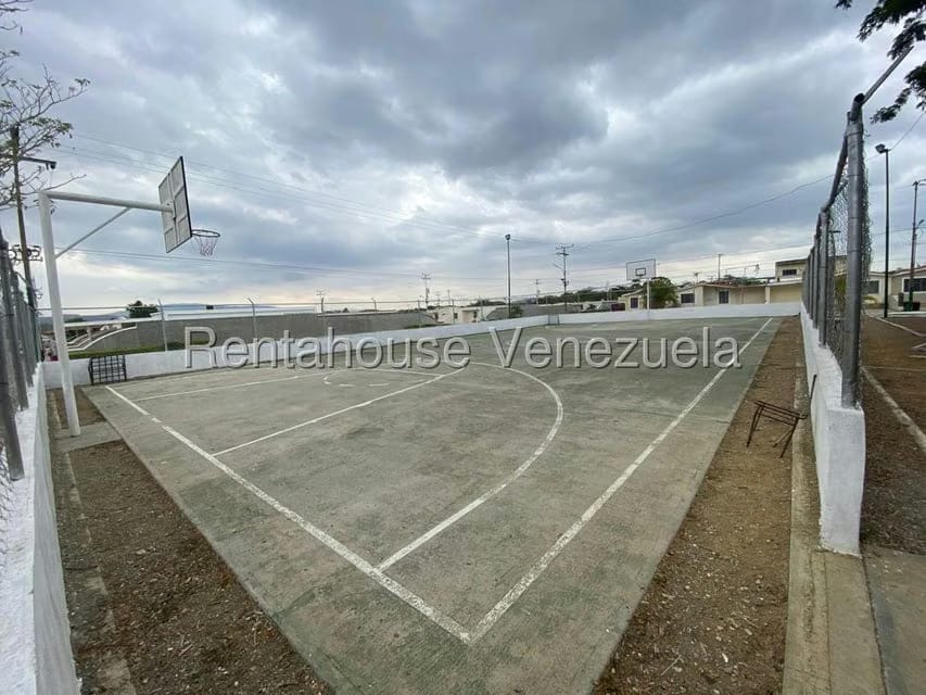 Casa (1 Nivel) en Venta en La Ensenada, Lara - 40