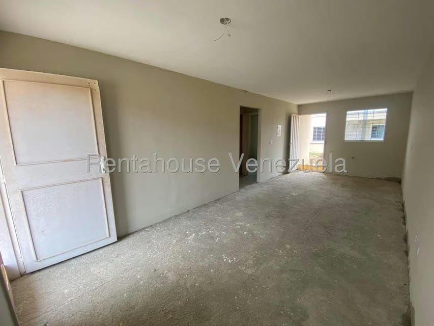 Casa (1 Nivel) en Venta en La Ensenada, Lara - 5