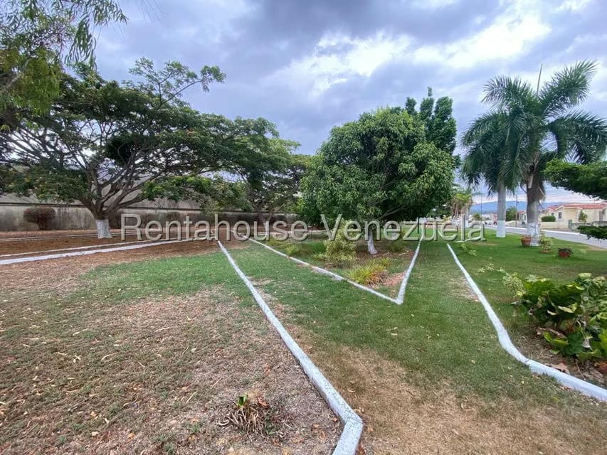 Casa (1 Nivel) en Venta en La Ensenada, Lara - 47