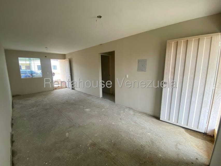 Casa (1 Nivel) en Venta en La Ensenada, Lara - 8