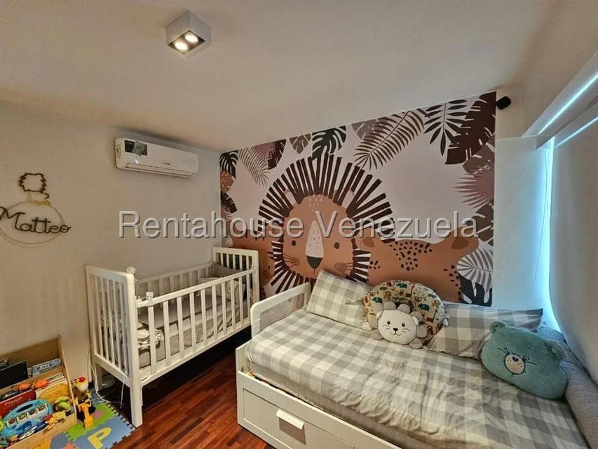 Apartamento (Duplex) en Venta en Las Mercedes, Distrito Metropolitano - 43