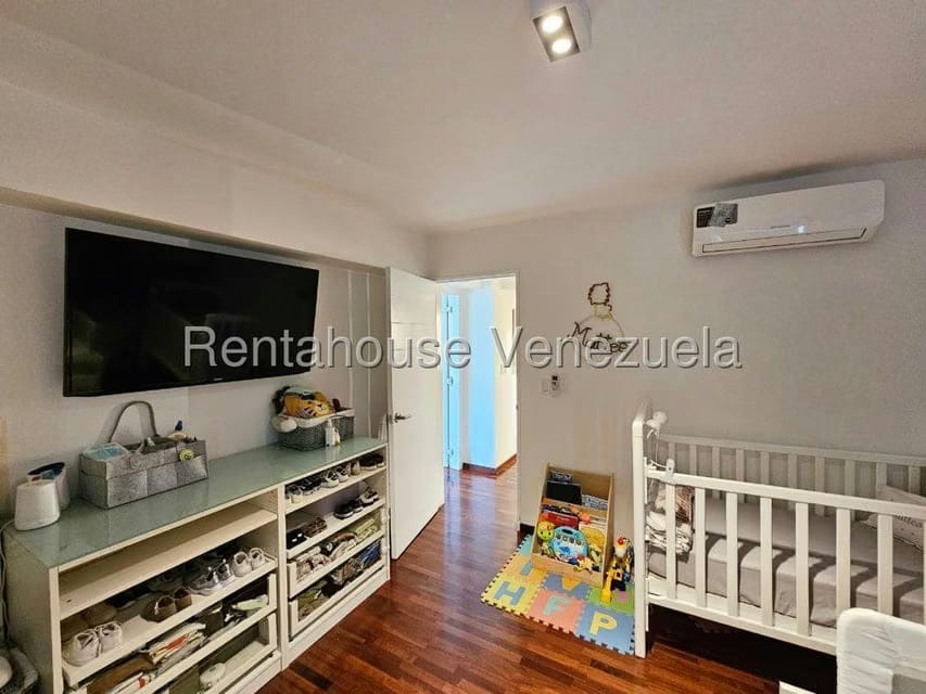 Apartamento (Duplex) en Venta en Las Mercedes, Distrito Metropolitano - 44