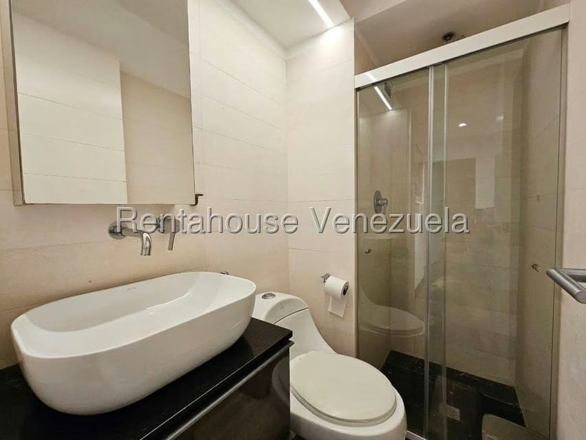 Apartamento (Duplex) en Venta en Las Mercedes, Distrito Metropolitano - 45