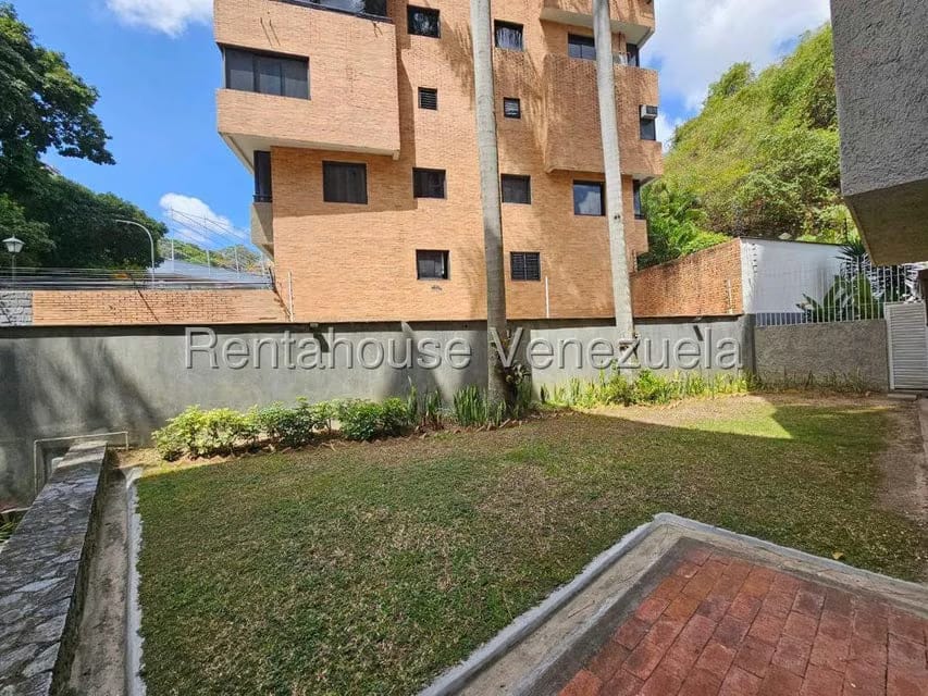 Apartamento (Duplex) en Venta en Las Mercedes, Distrito Metropolitano - 48