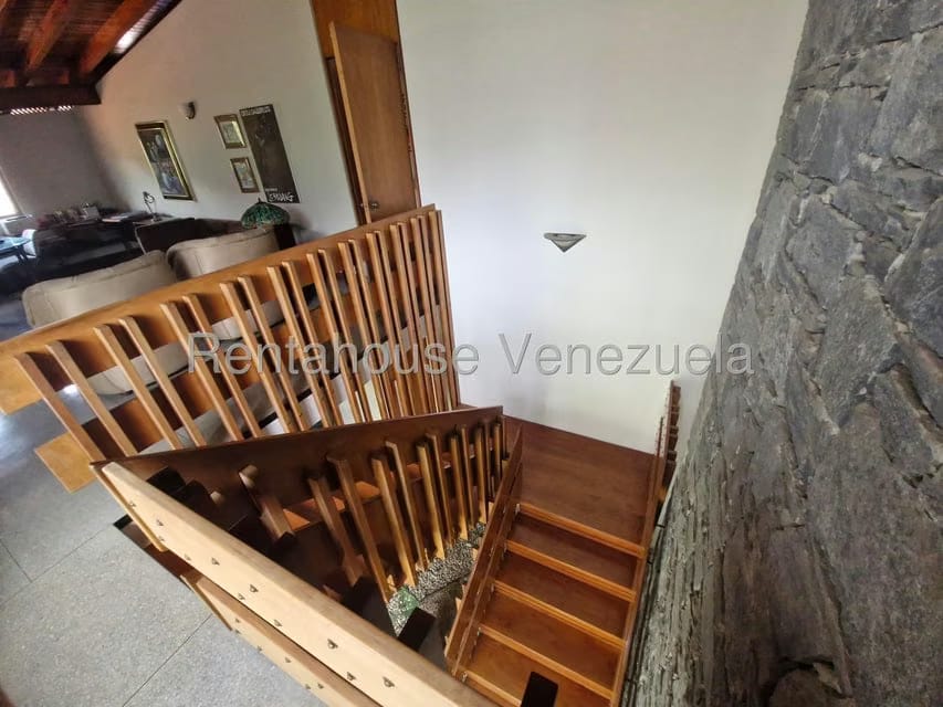 Casa (1 Nivel) en Venta en Prados del Este, Distrito Metropolitano - 20