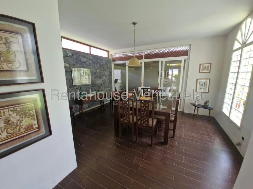 Casa (1 Nivel) en Venta en Prados del Este, Distrito Metropolitano - 6