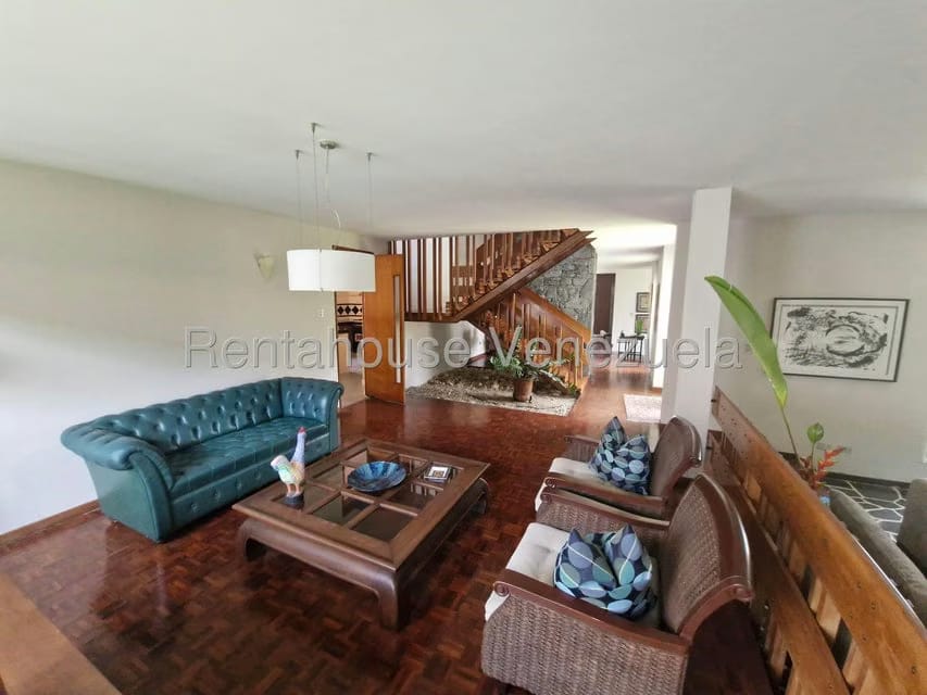 Casa (1 Nivel) en Venta en Prados del Este, Distrito Metropolitano - 7