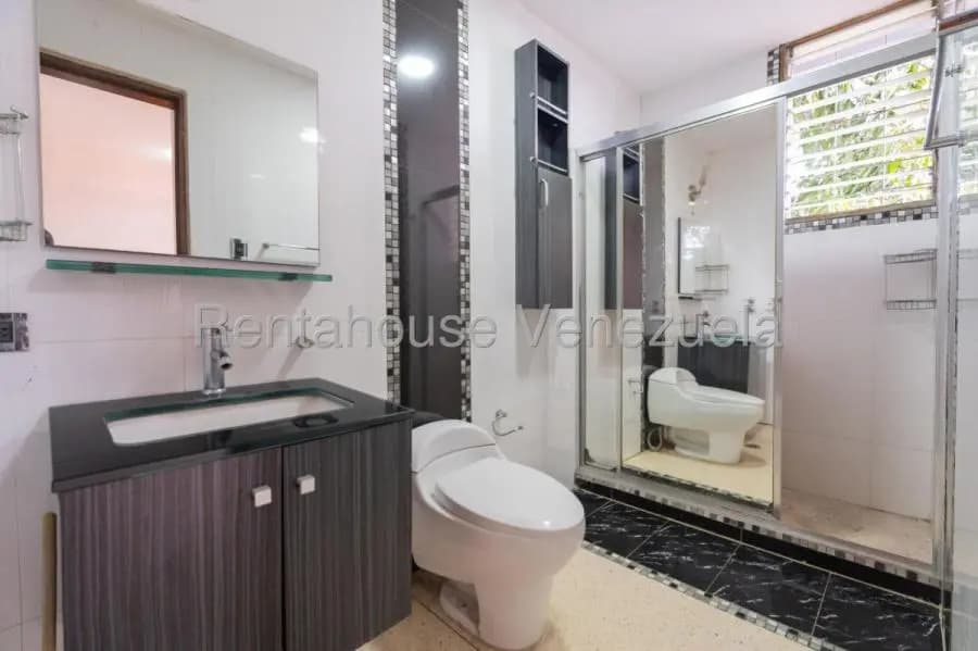 Casa en Venta en El Marques Caracas - 16