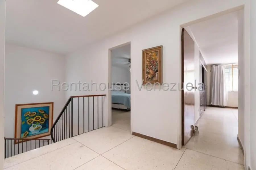 Casa en Venta en El Marques Caracas - 23