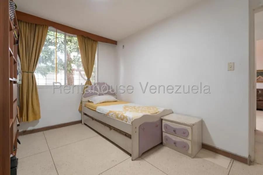 Casa en Venta en El Marques Caracas - 25