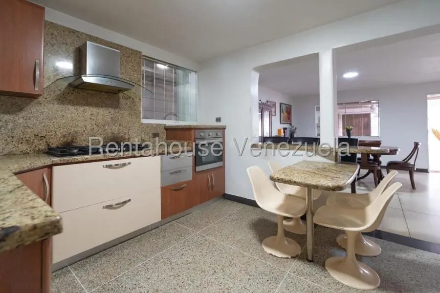 Casa en Venta en El Marques Caracas - 7