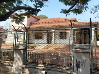 Gran casa estilo colonial Avenida Baralt sector Indio Mara