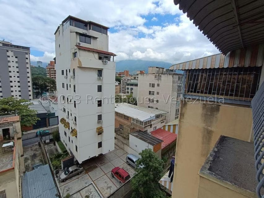 Apartamento (1 Nivel) en Venta en Valle Abajo, Distrito Metropolitano - 22