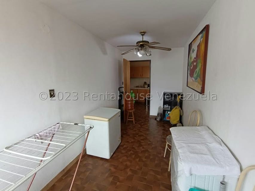 Apartamento (1 Nivel) en Venta en Valle Abajo, Distrito Metropolitano - 24