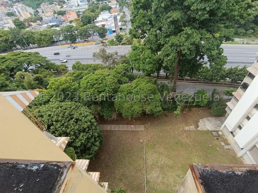 Apartamento (1 Nivel) en Venta en Valle Abajo, Distrito Metropolitano - 32