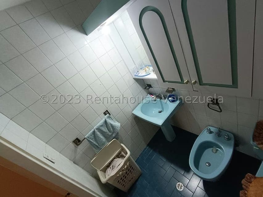 Apartamento (1 Nivel) en Venta en Valle Abajo, Distrito Metropolitano - 33