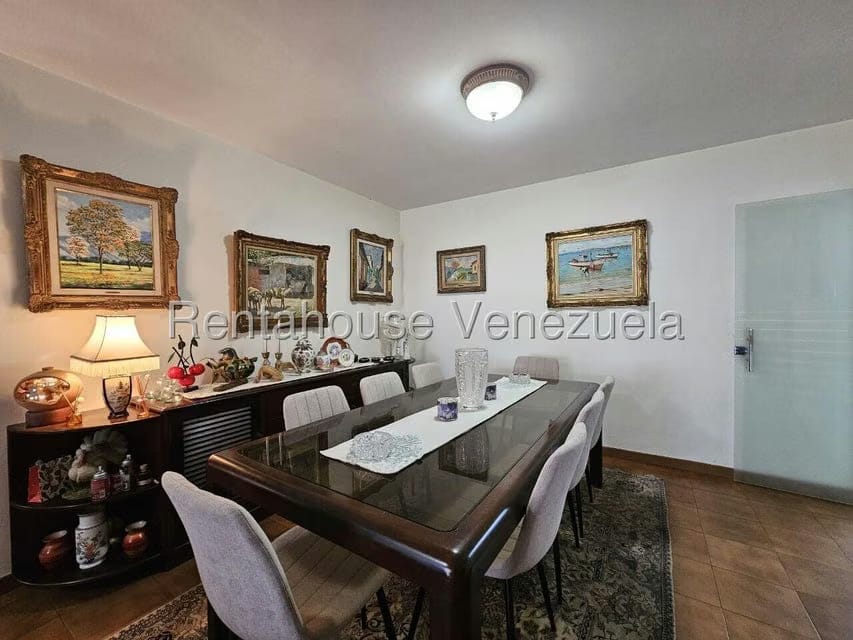 Apartamento (Planta Baja) en Venta en Miranda, Distrito Metropolitano - 11