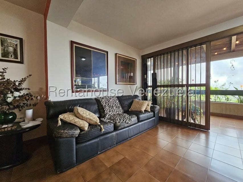 Apartamento (Planta Baja) en Venta en Miranda, Distrito Metropolitano - 12