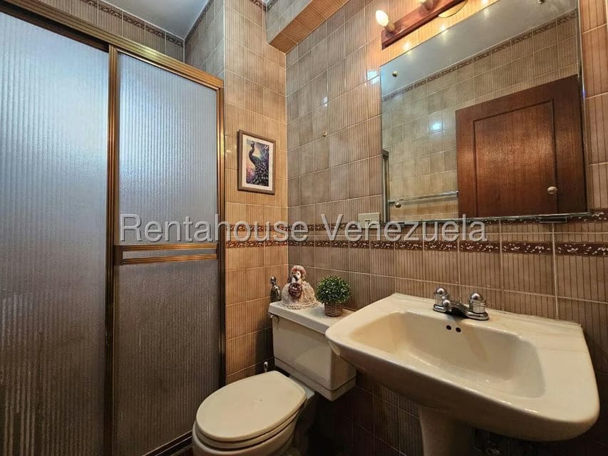 Apartamento (Planta Baja) en Venta en Miranda, Distrito Metropolitano - 40