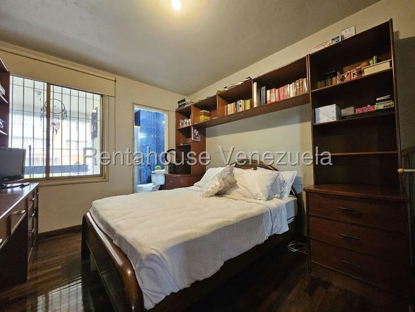 Apartamento (Planta Baja) en Venta en Miranda, Distrito Metropolitano - 41