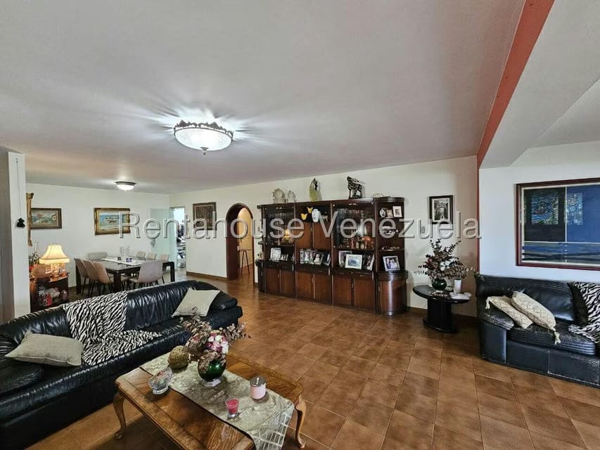 Apartamento (Planta Baja) en Venta en Miranda, Distrito Metropolitano - 7