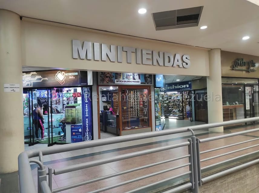 Comercial (Local Comercial) en Alquiler en El Paraiso, Distrito Metropolitano - 2