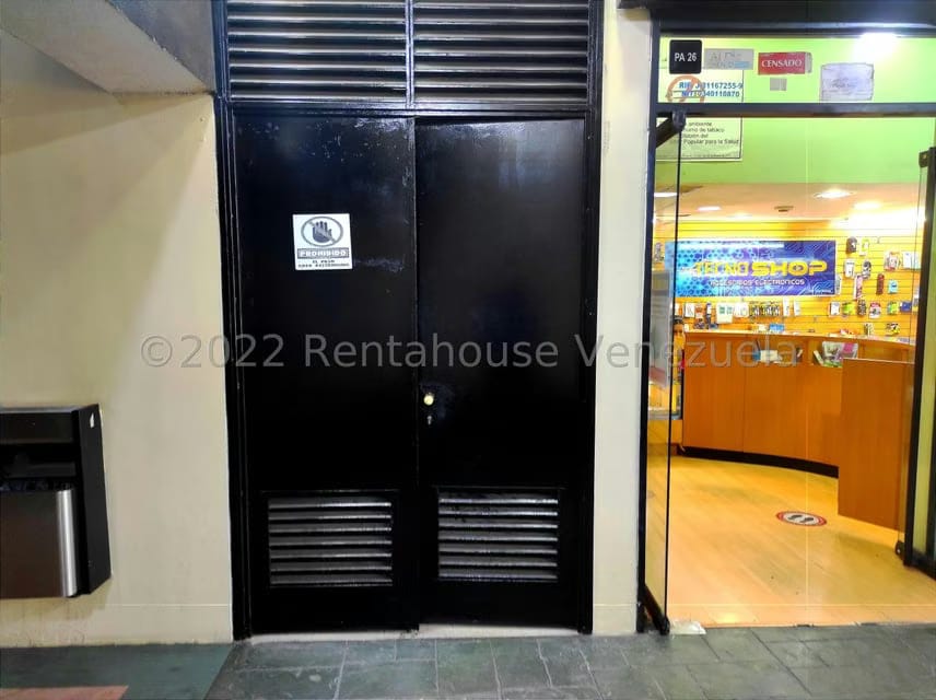 Comercial (Local Comercial) en Alquiler en El Paraiso, Distrito Metropolitano - 3