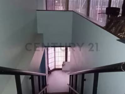 Local comercial a pie de calle, con terraza, Los Caobos (ER) - 6