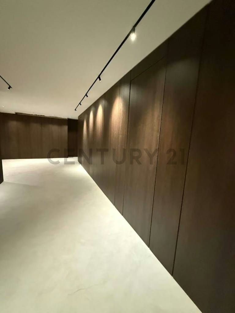 Alquiler en Altamira Norte con la mejor vista de Caracas - 5