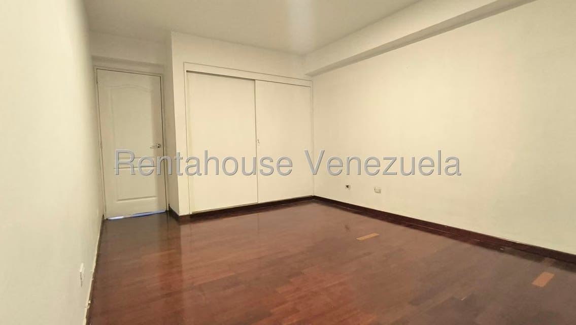 Apartamento (1 Nivel) en Alquiler en Terrazas del Club Hipico, Distrito Metropolitano - 12