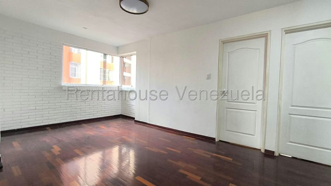 Apartamento (1 Nivel) en Alquiler en Terrazas del Club Hipico, Distrito Metropolitano - 3