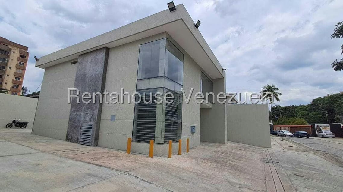 Comercial (Local Comercial) en Alquiler en Santa Cecilia, Carabobo - 2