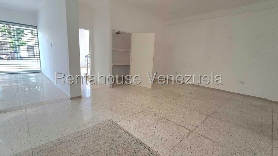 Comercial (Local Comercial) en Alquiler en Santa Cecilia, Carabobo - 12