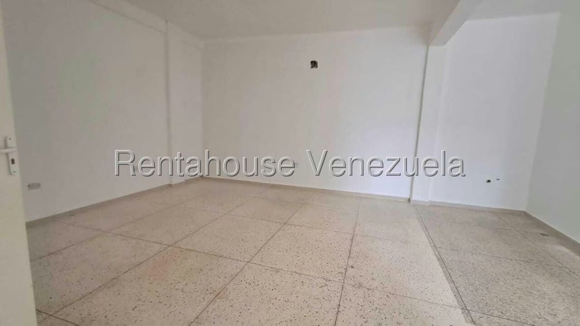 Comercial (Local Comercial) en Alquiler en Santa Cecilia, Carabobo - 15