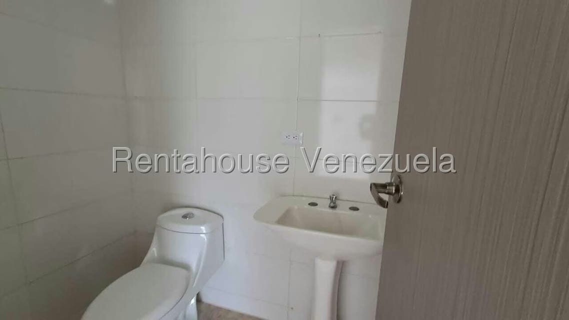 Comercial (Local Comercial) en Alquiler en Santa Cecilia, Carabobo - 30