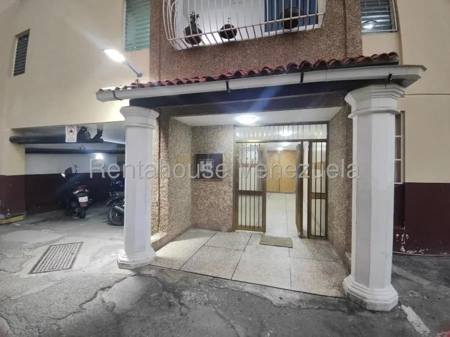 Apartamento en Venta en Los Ruices Caracas - 2