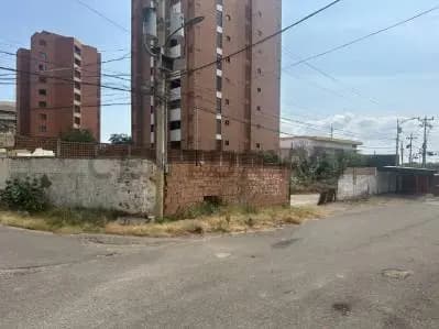 Terreno en venta en Avenida el Milagro