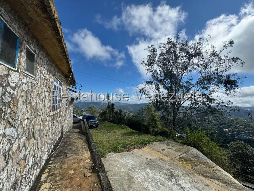 Casa (1 Nivel) en Venta en El Limon, Miranda - 39