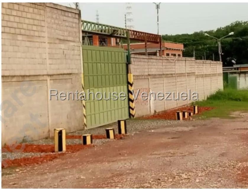 Terreno (Industrial) en Venta en La Raiza, Miranda - 6