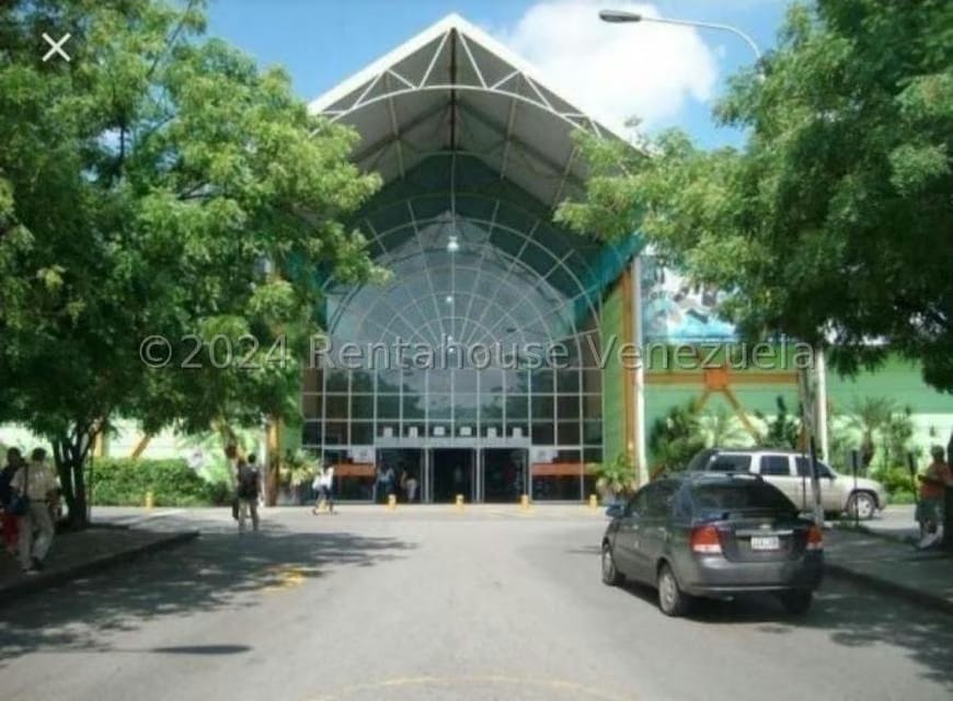 Comercial (Local Comercial) en Venta en La Esmeralda, Carabobo
