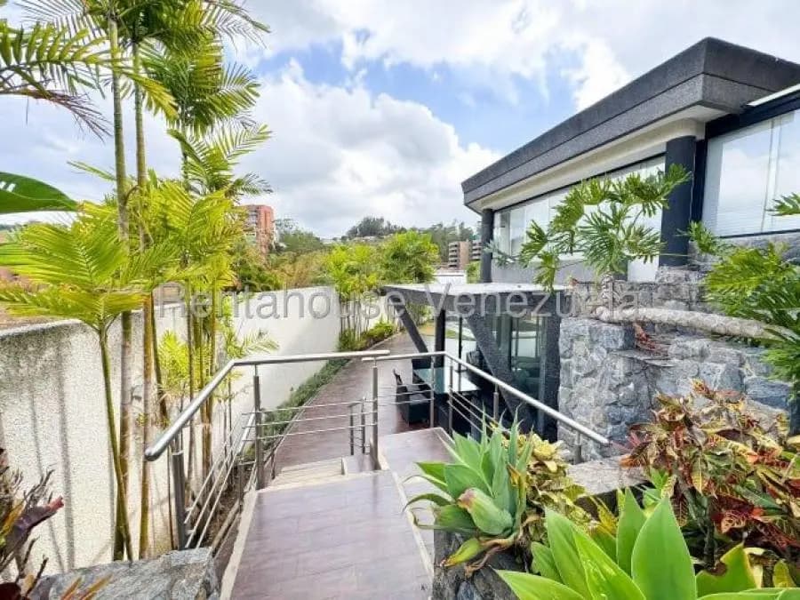 Casa en Venta en los naranjos del cafetal Caracas - 13