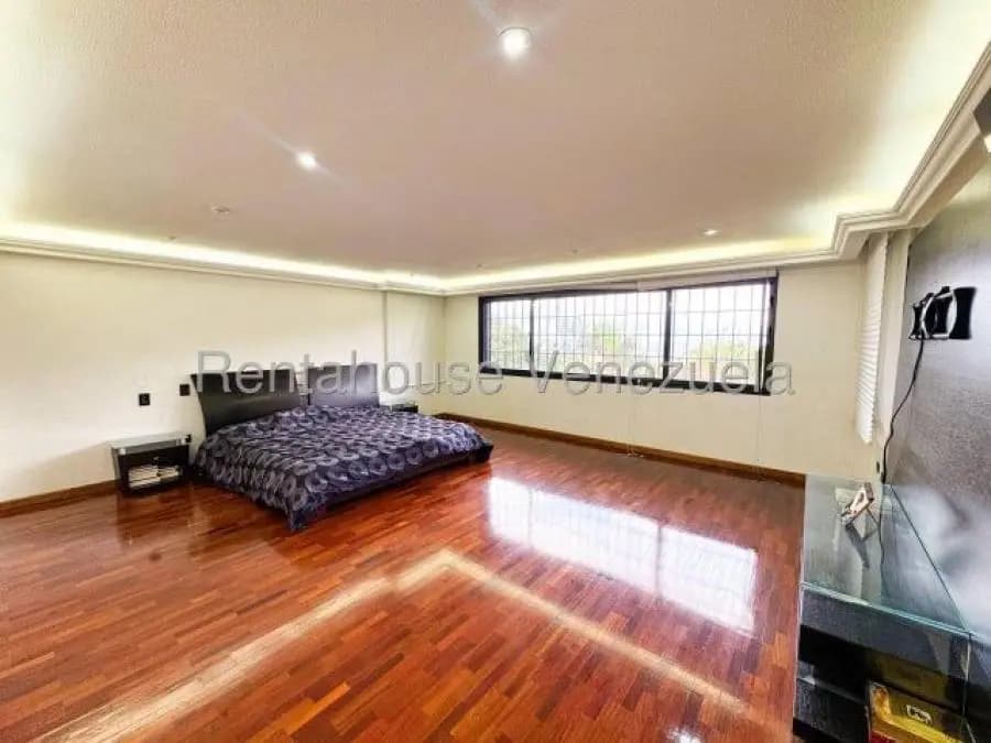 Casa en Venta en los naranjos del cafetal Caracas - 24