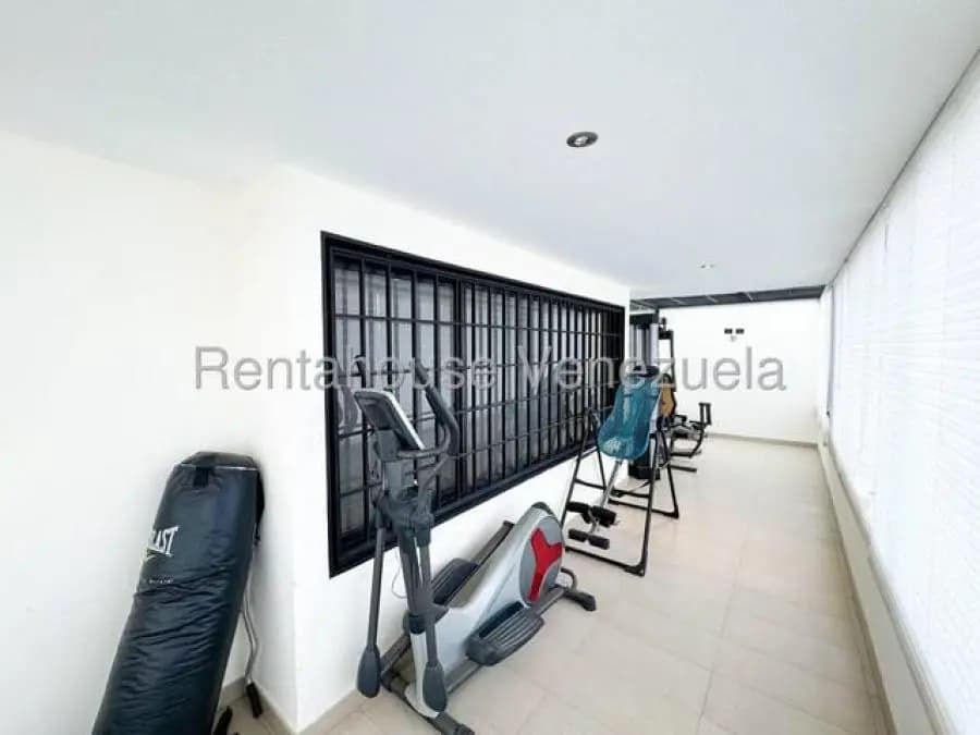 Casa en Venta en los naranjos del cafetal Caracas - 33