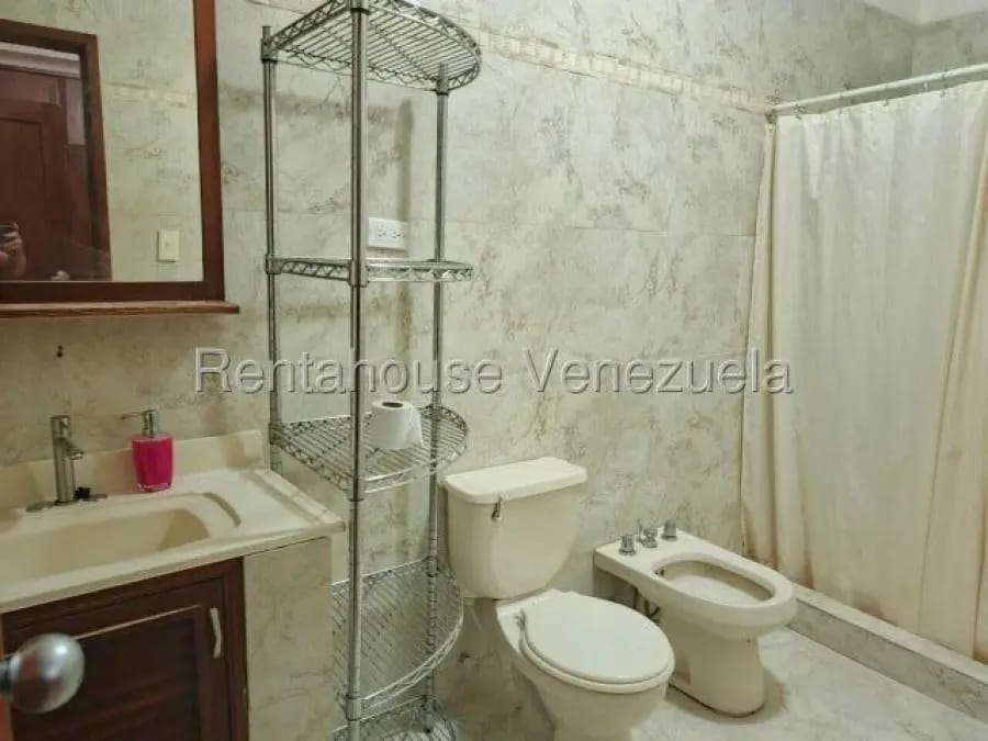 Casa en Alquiler en Maracaibo - 2
