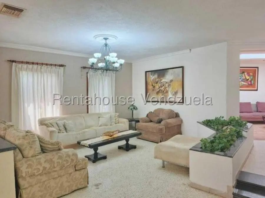Casa en Alquiler en Maracaibo - 3