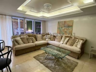 Venta de casa ubicada en exclusiva zona residencial - 2