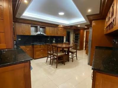 Venta de casa ubicada en exclusiva zona residencial - 4