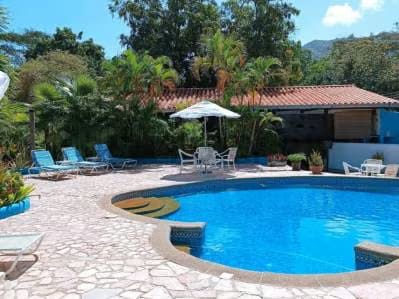 CHORONÍ VENTA POSADA en hermosa casa colonial - 2