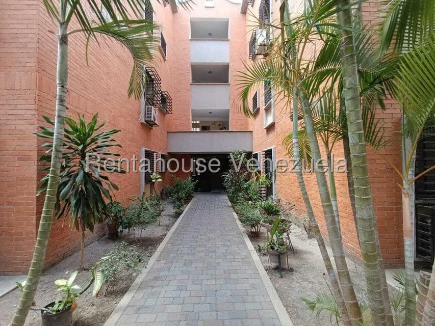 Apartamento (1 Nivel) en Venta en Zona Oeste, Lara - 17